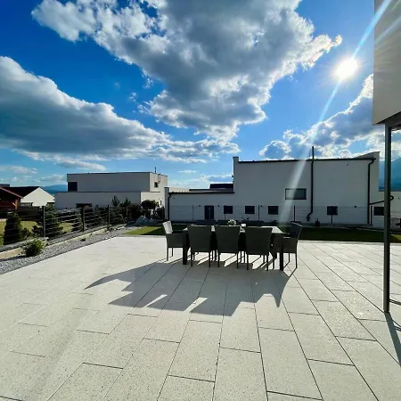 Apartment Velka Lomnica Apartmán